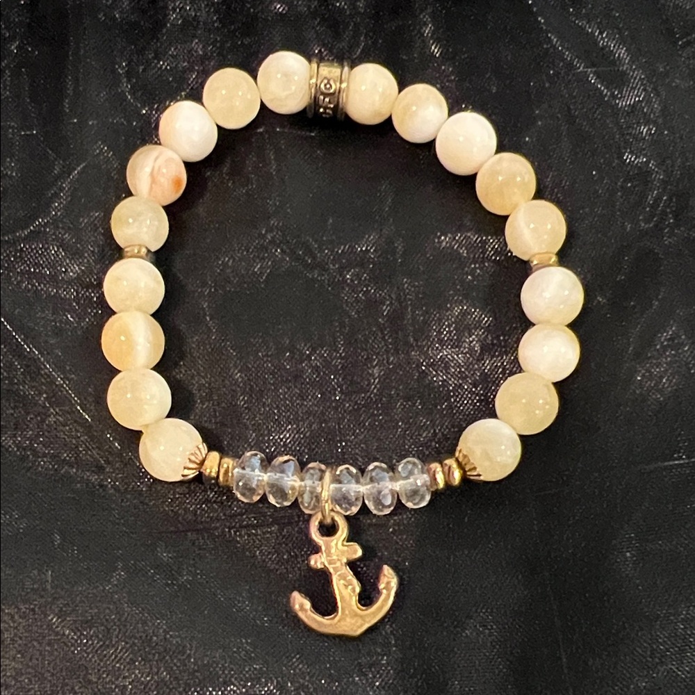 Gold and Cream Beaded Anchor Bracelet